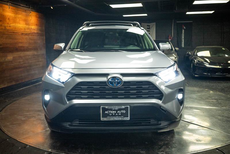 Used 2024 Toyota RAV4 XLE Premium w/ Weather Package AWD/4WD image 4