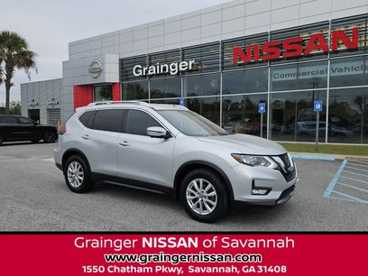 Used 2018 Nissan Rogue SV w/ Premium Package