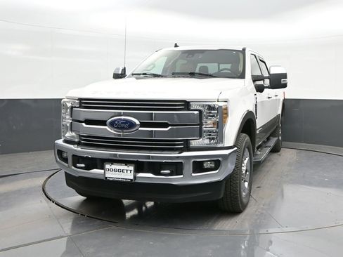 Used 2019 Ford F250 Lariat w/ Lariat Ultimate Package image 30
