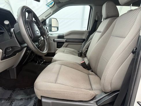 Used 2021 Ford F350 XLT w/ XLT Value Package image 11