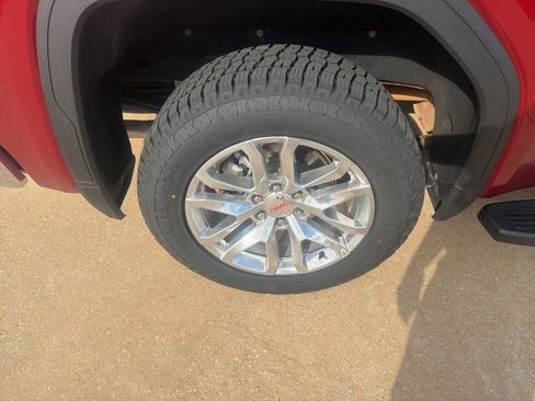 Used 2020 GMC Sierra 1500 SLT image 29