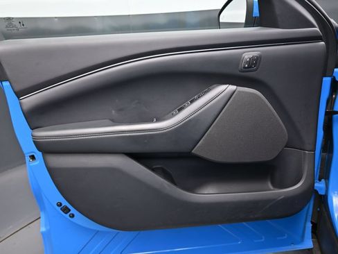 Used 2022 Ford Mustang Mach-E Select w/ Comfort/Technology Package RWD image 10