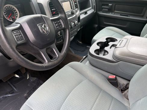 Used 2016 RAM 1500 Express AWD/4WD image 10