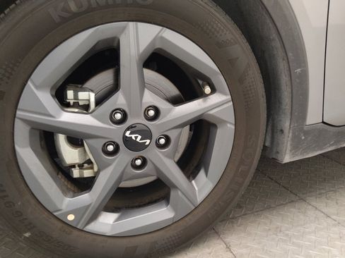 Used 2025 Kia K4 FWD image 31