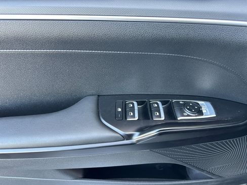 Used 2024 Kia K5 GT-Line image 11