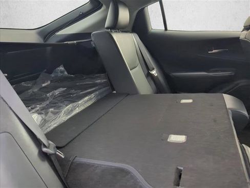 Used 2025 Toyota Prius Plug-In Hybrid image 23