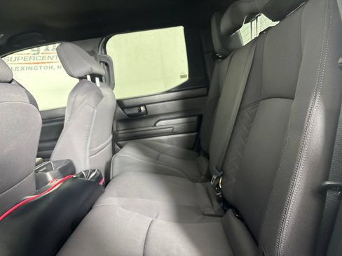 Used 2025 Toyota Tacoma SR5 AWD/4WD image 24