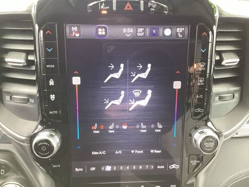 Certified 2024 RAM 1500 Limited image 18