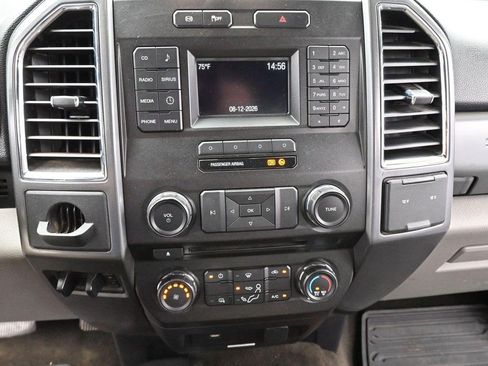 Used 2017 Ford F250 XLT AWD/4WD image 21