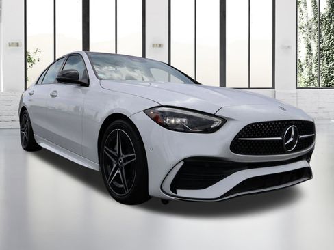 Used 2023 Mercedes-Benz C 300 Sedan image 7