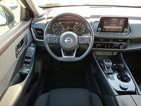 Certified 2023 Nissan Rogue S image 13