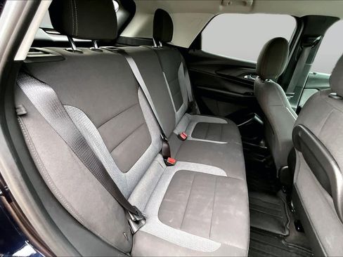 Used 2021 Chevrolet TrailBlazer LT w/ Convenience Package FWD image 20