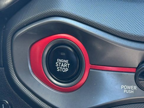 Used 2020 Hyundai Veloster 2.0 Premium FWD image 28