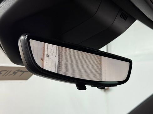 New 2026 Cadillac Escalade ESV Luxury image 15