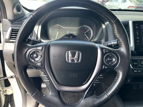 Used 2017 Honda Pilot EX-L image 12