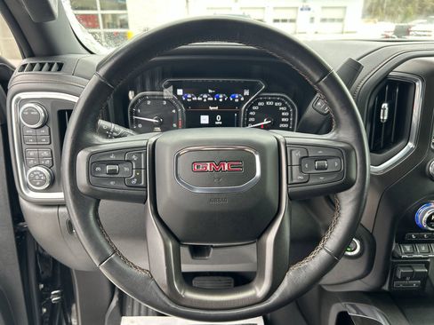 Used 2021 GMC Sierra 2500 AT4 w/ AT4 Premium Plus Package image 13
