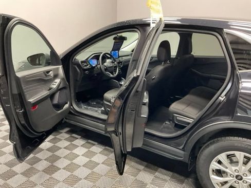 Used 2023 Ford Escape Active AWD/4WD image 13