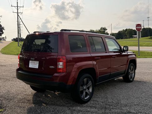 Used 2015 Jeep Patriot High Altitude AWD/4WD image 5