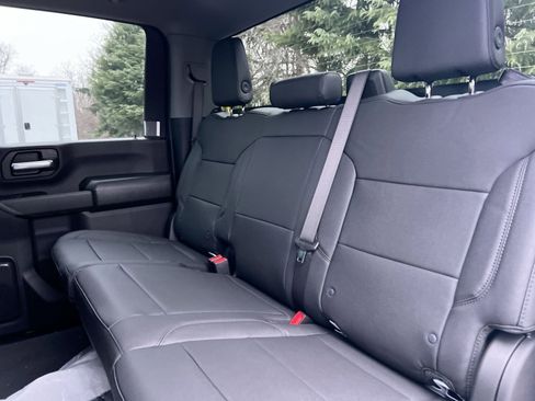 New 2026 GMC Sierra 2500 Pro w/ Convenience Package image 15