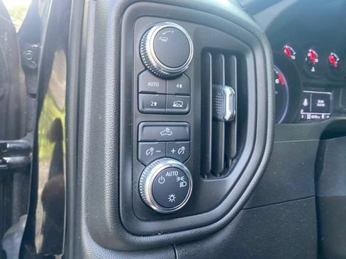 Used 2023 GMC Sierra 1500 Pro AWD/4WD image 17