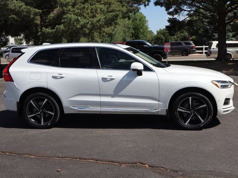Used 2018 Volvo XC60 T6 Inscription w/ Convenience Package AWD/4WD image 3