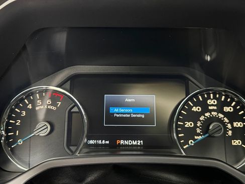 Used 2016 Ford F150 Lariat w/ Equipment Group 501A Mid RWD image 25