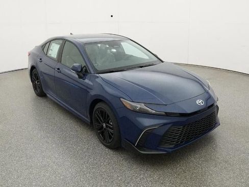 New 2026 Toyota Camry SE image 13