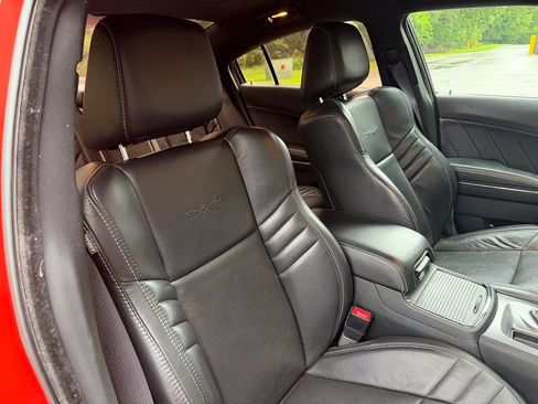 Used 2016 Dodge Charger SRT Hellcat w/ Harman/Kardon Audio Group RWD image 28