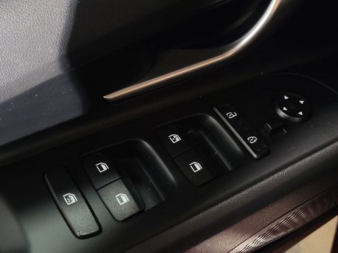 Used 2024 Hyundai Elantra SEL w/ Convenience Package image 27