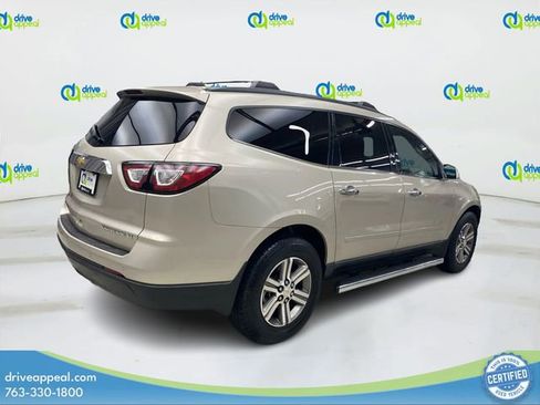 Used 2016 Chevrolet Traverse LT w/ LPO, 'HIT The Road' Package AWD/4WD image 5