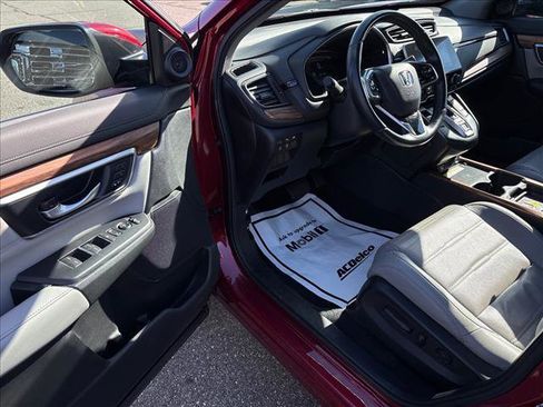 Used 2022 Honda CR-V Touring image 11