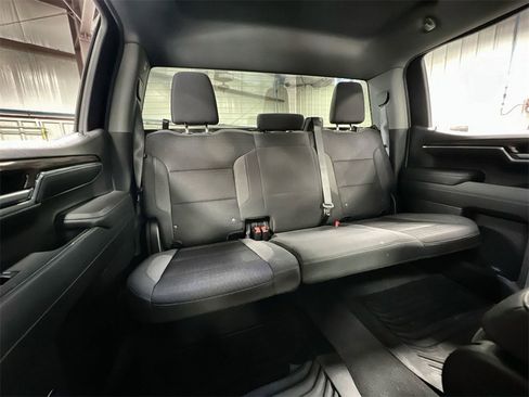 Used 2022 Chevrolet Silverado 1500 LT image 21