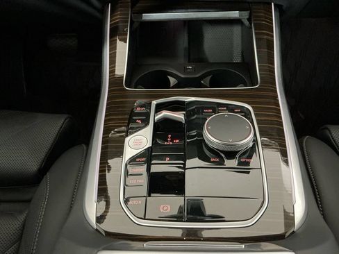 Certified 2026 BMW X5 sDrive40i w/ Climate Comfort Package RWD image 13