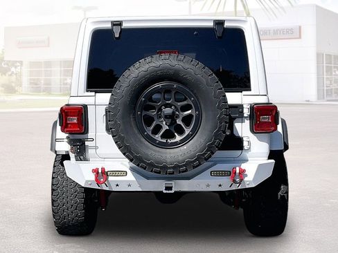 Used 2023 Jeep Wrangler Unlimited Rubicon w/ Xtreme 35 Tire Package AWD/4WD image 16