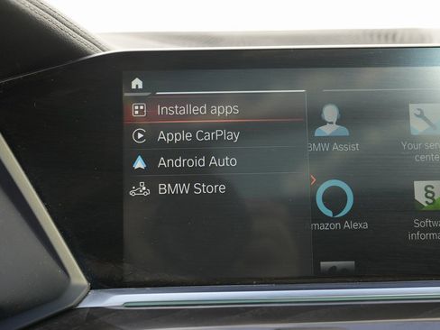 Used 2022 BMW X6 xDrive40i w/ M Sport Package image 65