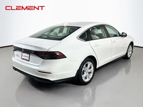 Used 2024 Honda Accord LX image 6