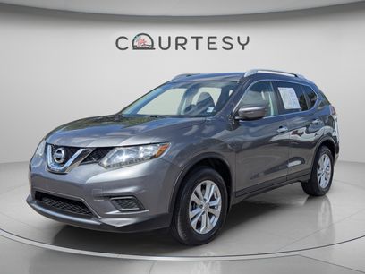 Used 2016 Nissan Rogue SV w/ SV Family Package