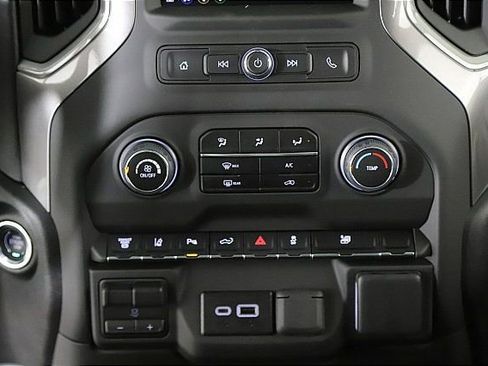 New 2025 Chevrolet Silverado 2500 Custom w/ Custom Value Package image 11