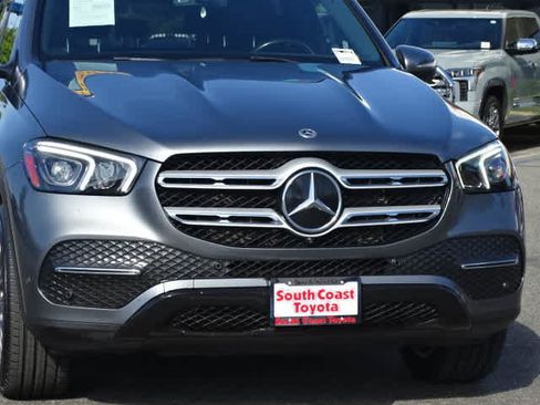 Used 2021 Mercedes-Benz GLE 350 w/ Premium Package image 4