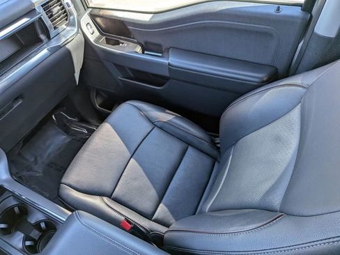 Used 2022 Ford F150 Lariat image 16