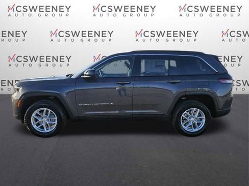 New 2026 Jeep Grand Cherokee Laredo X RWD image 2