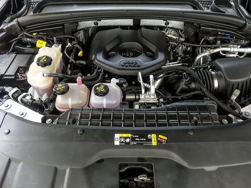 Used 2023 Jeep Grand Cherokee Summit image 33