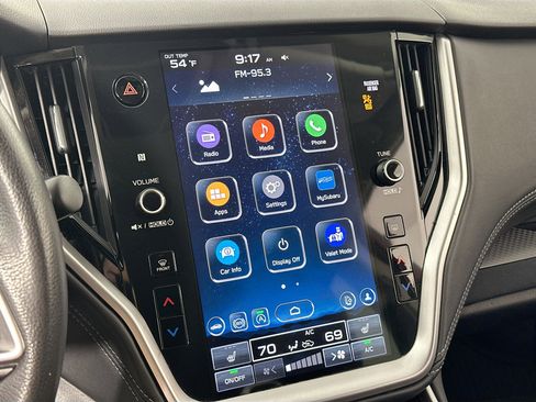 Used 2023 Subaru Outback Premium image 14