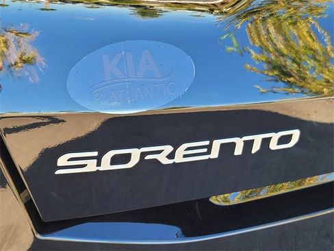 New 2025 Kia Sorento S w/ Panoramic Sunroof Package image 10