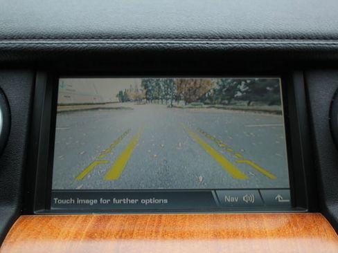 Used 2011 Land Rover LR4 HSE LUX image 32