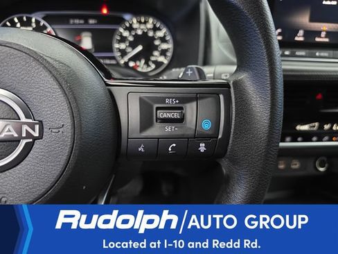 Used 2022 Nissan Rogue SV FWD image 20