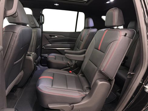 New 2026 Chevrolet Traverse RS image 10