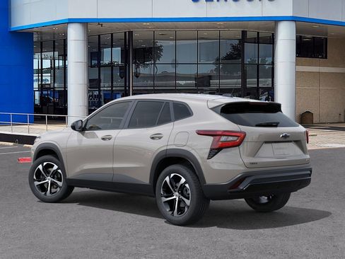 New 2026 Chevrolet Trax RS w/ Driver Confidence Package image 3