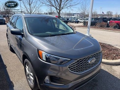 Used 2023 Ford Edge SEL w/ Convenience Package image 10