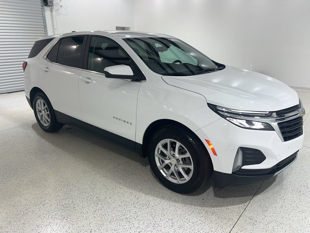 Used 2024 Chevrolet Equinox LT FWD image 7